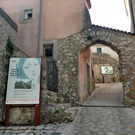 Il Borgo Dei Normanni Holiday home Colliano