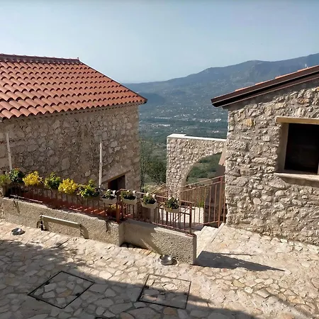 Il Borgo Dei Normanni Holiday home Colliano