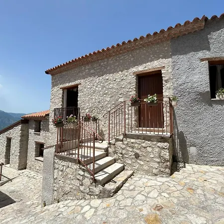 Il Borgo Dei Normanni Holiday home Colliano